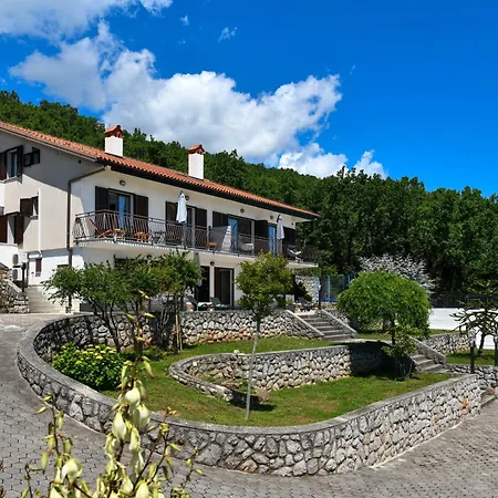 Grosses Reihenhaus Mit Viel Gruen Und Meerblick Holiday home *